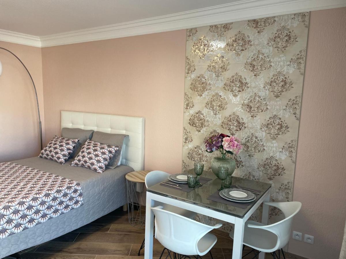 Studio With Swimming Pool 80 Meters Near The Beach Nice Bagian luar foto