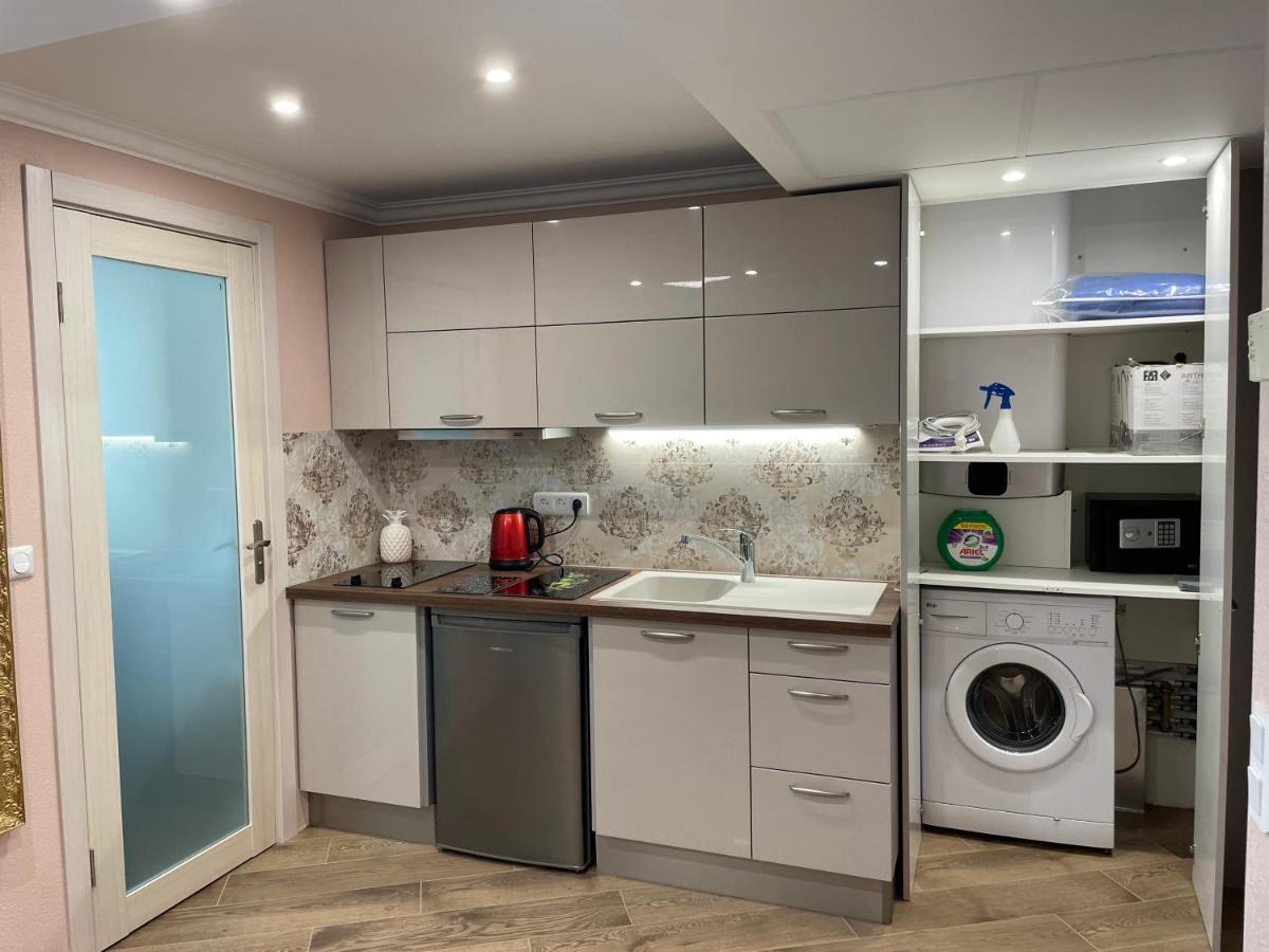 Studio With Swimming Pool 80 Meters Near The Beach Nice Bagian luar foto