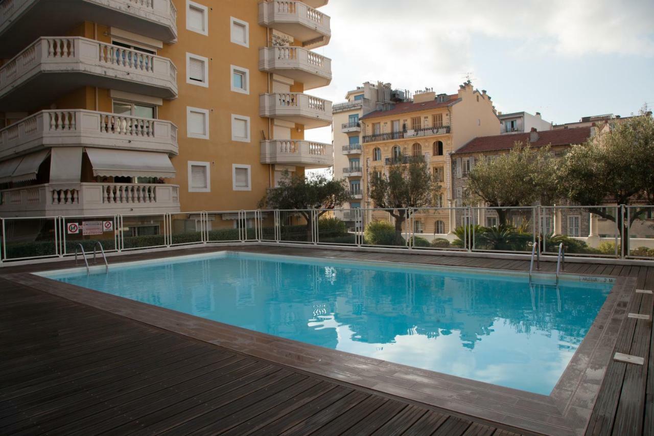 Studio With Swimming Pool 80 Meters Near The Beach Nice Bagian luar foto